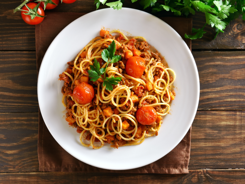 Classic Spaghetti Bolognese with Ground Beef